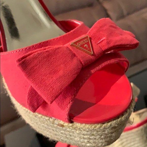 Guess bow heels - Picture 4 of 4